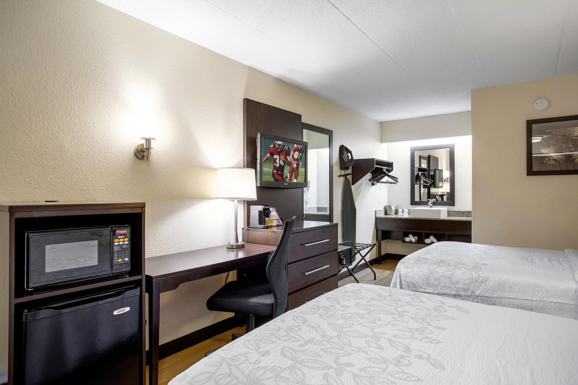 Red Roof Inn Plus+ Columbus - Dublin Dış mekan fotoğraf
